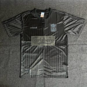 Liverpool F.C 1995. Black versión Retro Player